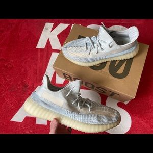 Yeezy Boost 350 v2 Cloud White Size 13.5